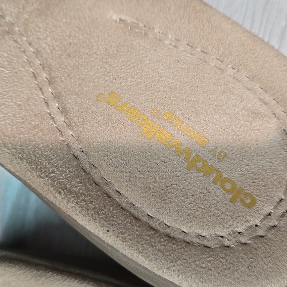 Cloudwalkers By Avenue Jackie Women's Leather Sandals Loop Toe Sz 11W - Picture 7 of 12